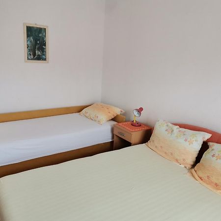 Apartments Radonic Hvar Town Quarto foto