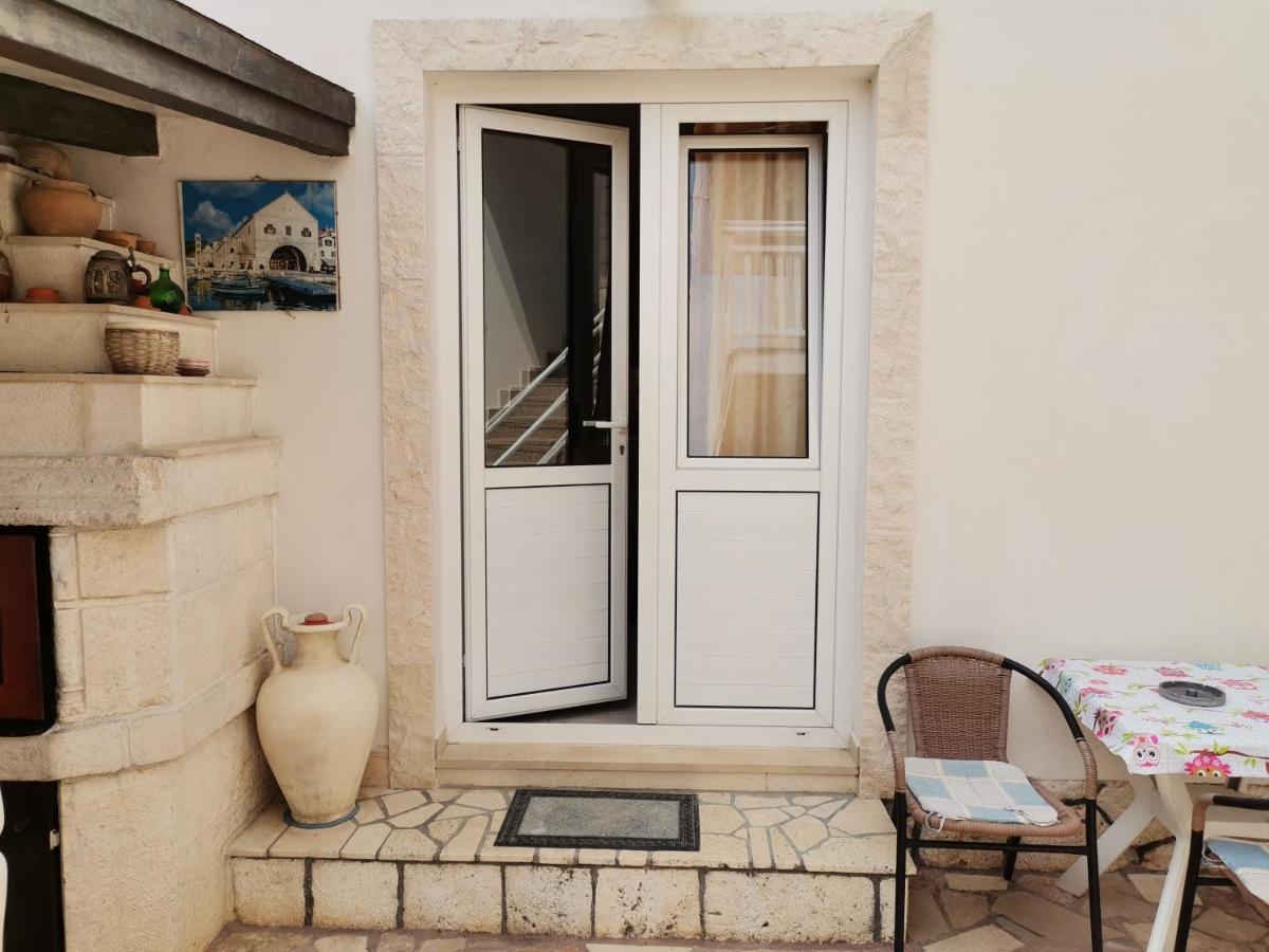 Apartments Radonic Hvar Town Exterior foto