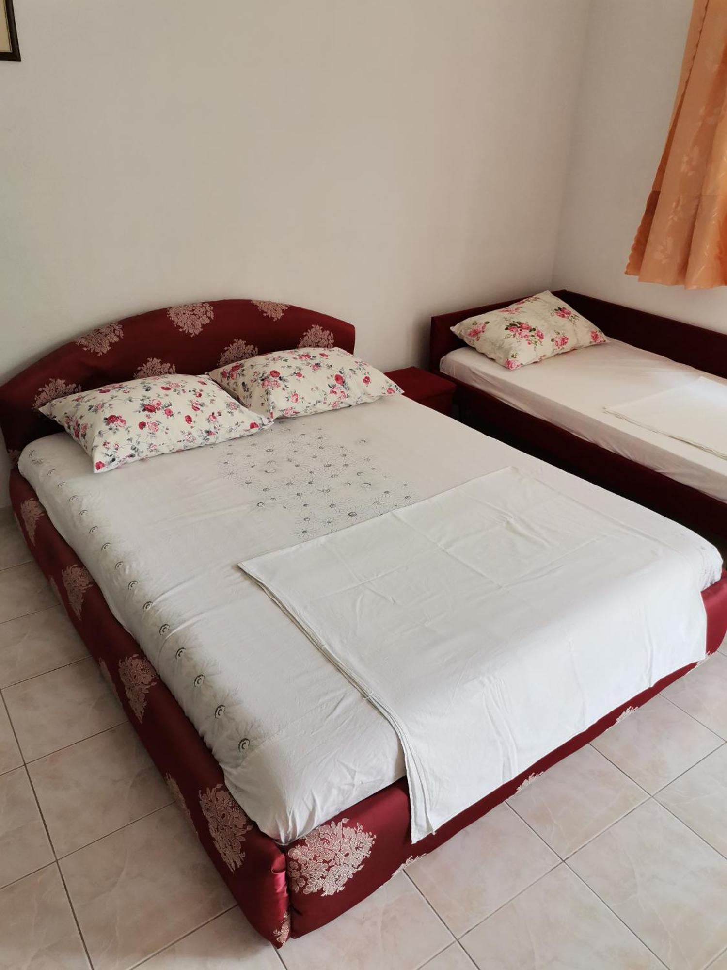 Apartments Radonic Hvar Town Quarto foto